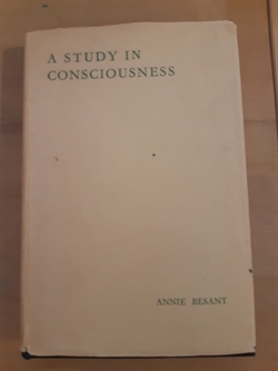 Besant, Annie: A Study in Consciousness - (Brugt - Velholdt)