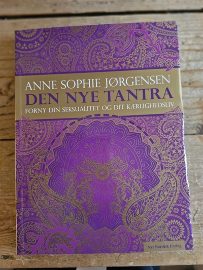 Jørgensen, Anne Sophie: Den nye tantra - (BRUGT - VELHOLDT)